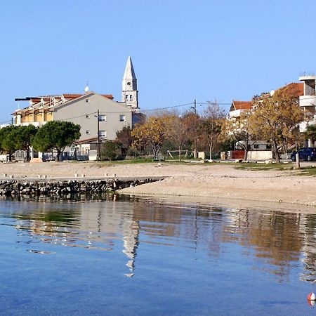 Apartments By The Sea Turanj, Biograd - 6445 ภายนอก รูปภาพ