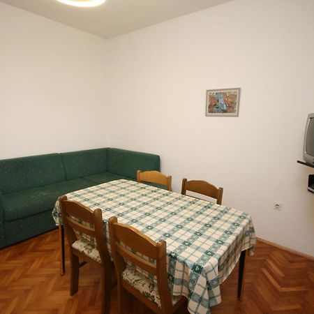 Apartments By The Sea Turanj, Biograd - 6445 ภายนอก รูปภาพ