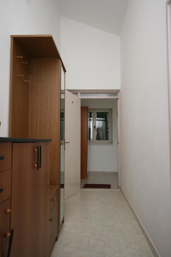 Apartments By The Sea Turanj, Biograd - 6445 ภายนอก รูปภาพ