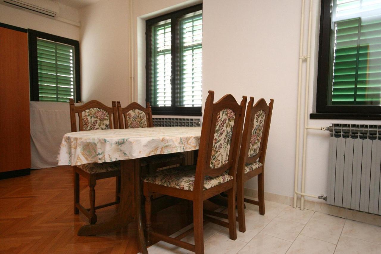 Apartments By The Sea Turanj, Biograd - 6445 ภายนอก รูปภาพ
