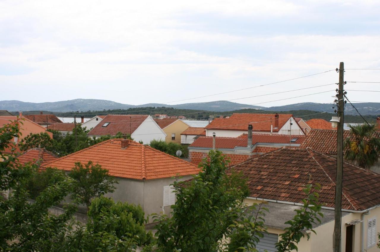 Apartments By The Sea Turanj, Biograd - 6445 ภายนอก รูปภาพ