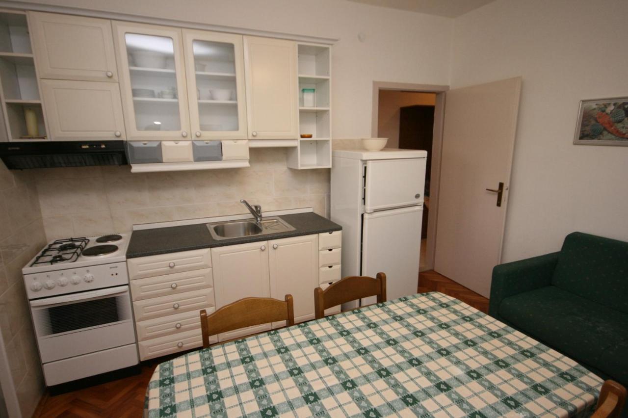 Apartments By The Sea Turanj, Biograd - 6445 ภายนอก รูปภาพ